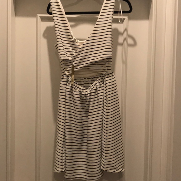 LC Lauren Conrad White and Navy Nautical Dress - Picture 2 of 3